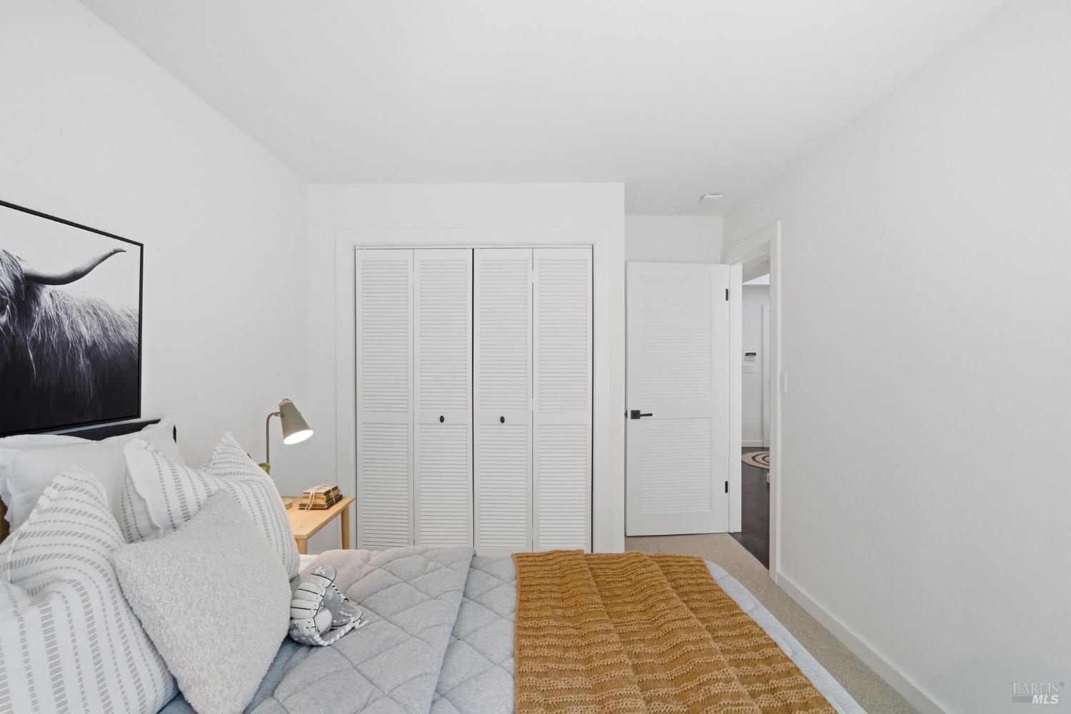 Detail Gallery Image 19 of 61 For 128 Madrone Rd, Fairfax,  CA 94930 - 4 Beds | 2 Baths