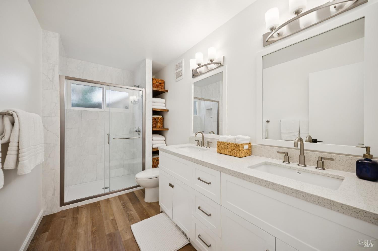 Detail Gallery Image 37 of 46 For 1380 Grand Ave, San Rafael,  CA 94901 - 4 Beds | 2/1 Baths