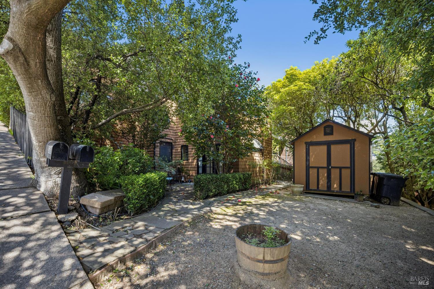 Detail Gallery Image 37 of 38 For 158 Edwards Ave, Sausalito,  CA 94965 - – Beds | – Baths