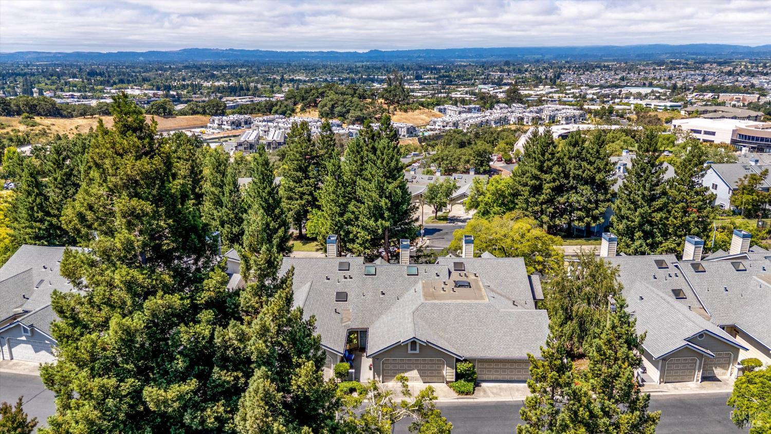 2008 Stonefield Lane photo 2