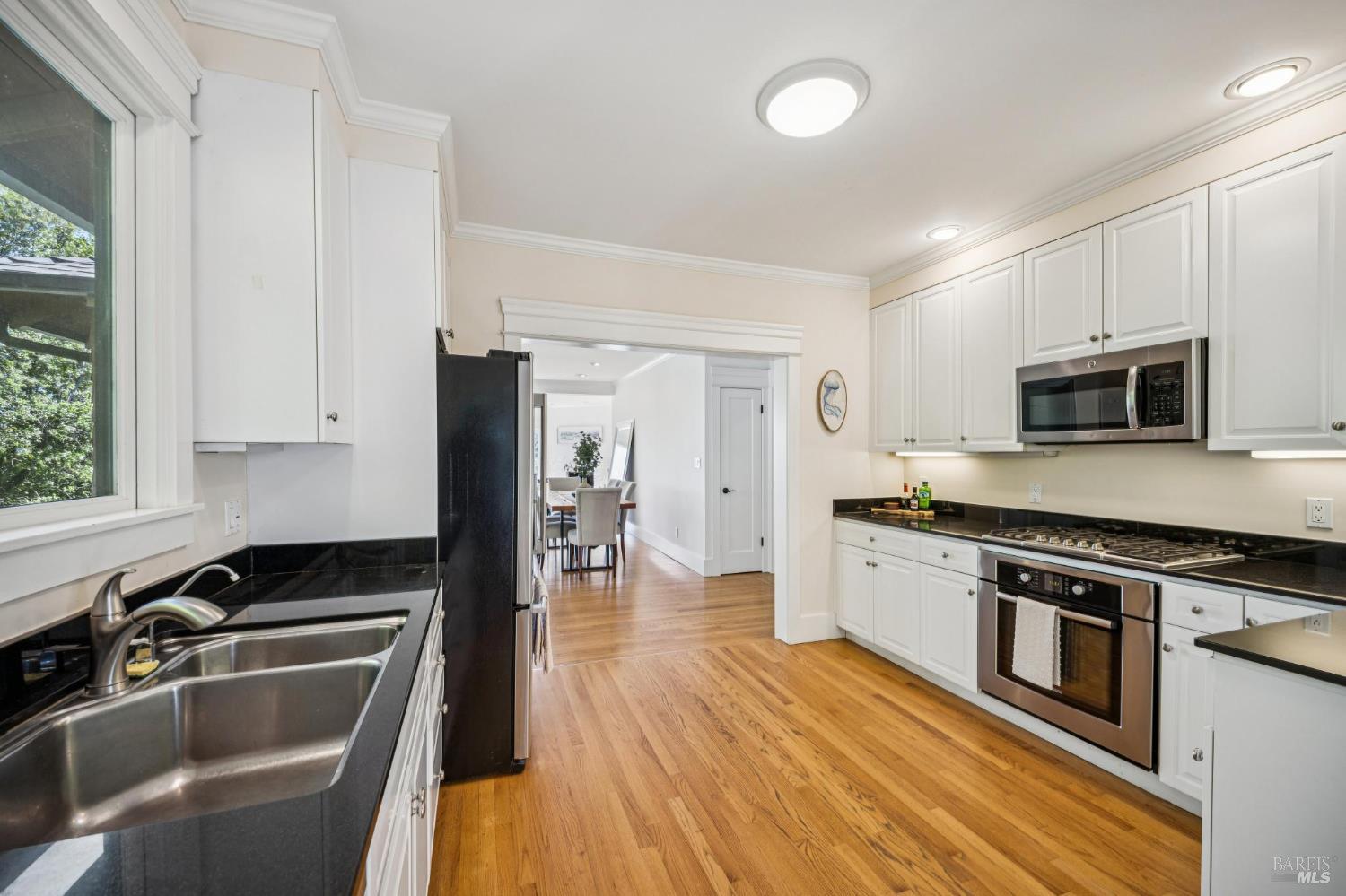 Detail Gallery Image 20 of 38 For 158 Edwards Ave, Sausalito,  CA 94965 - – Beds | – Baths