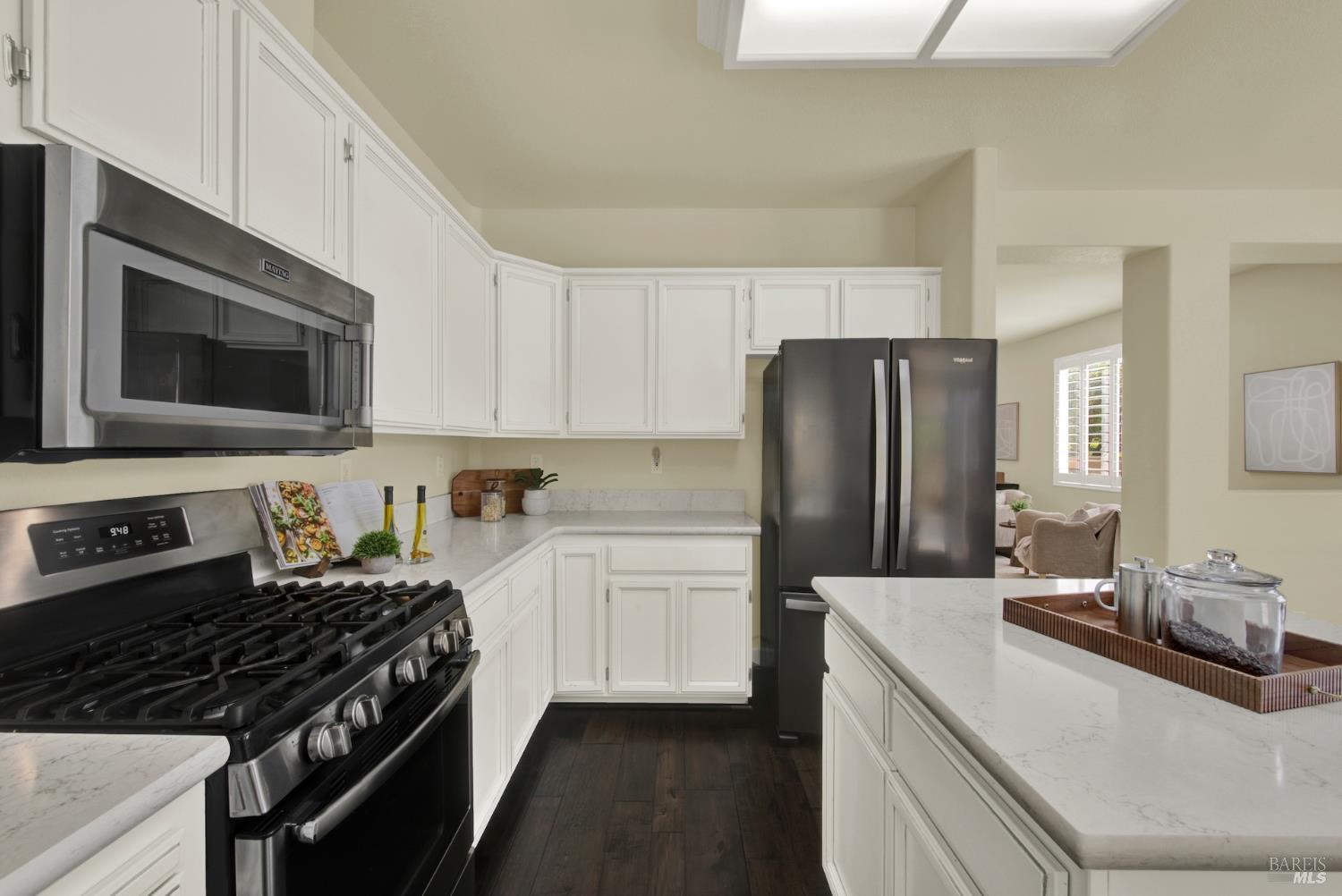 Detail Gallery Image 28 of 72 For 367 Bartlett Ln, Vacaville,  CA 95687 - 3 Beds | 2 Baths