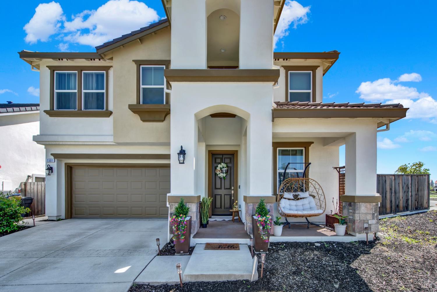 Detail Gallery Image 4 of 58 For 1501 Nightfall Ln, Fairfield,  CA 94533 - 4 Beds | 3 Baths