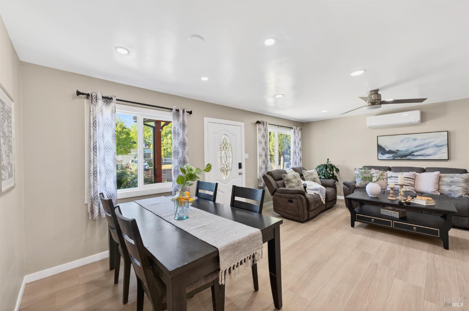 Detail Gallery Image 13 of 42 For 531 E Tennessee St, Fairfield,  CA 94533 - 3 Beds | 2 Baths