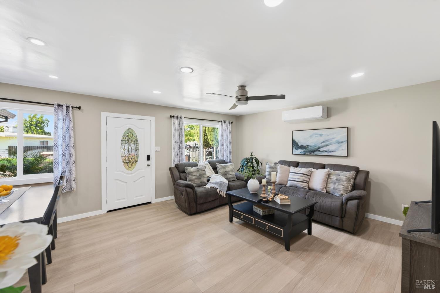 Detail Gallery Image 19 of 42 For 531 E Tennessee St, Fairfield,  CA 94533 - 3 Beds | 2 Baths