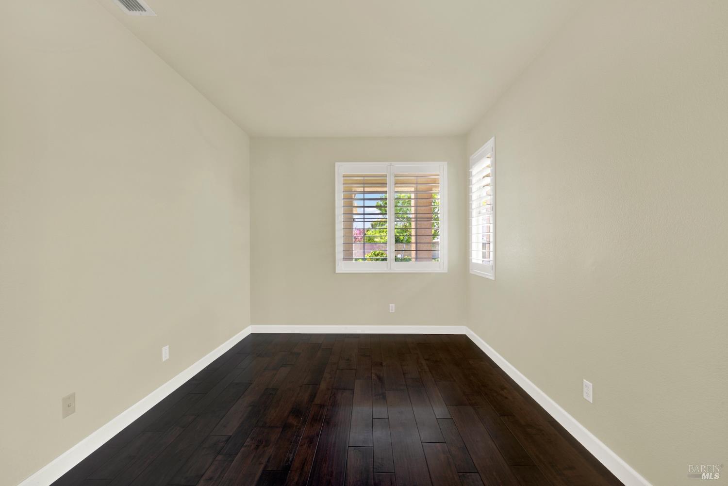 Detail Gallery Image 30 of 72 For 367 Bartlett Ln, Vacaville,  CA 95687 - 3 Beds | 2 Baths