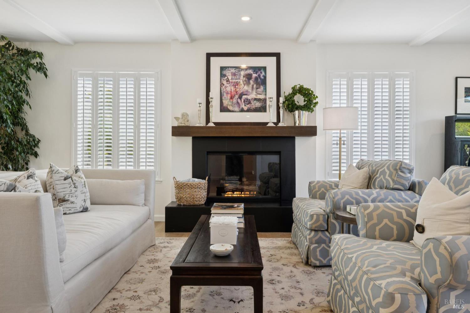 Detail Gallery Image 8 of 46 For 1380 Grand Ave, San Rafael,  CA 94901 - 4 Beds | 2/1 Baths