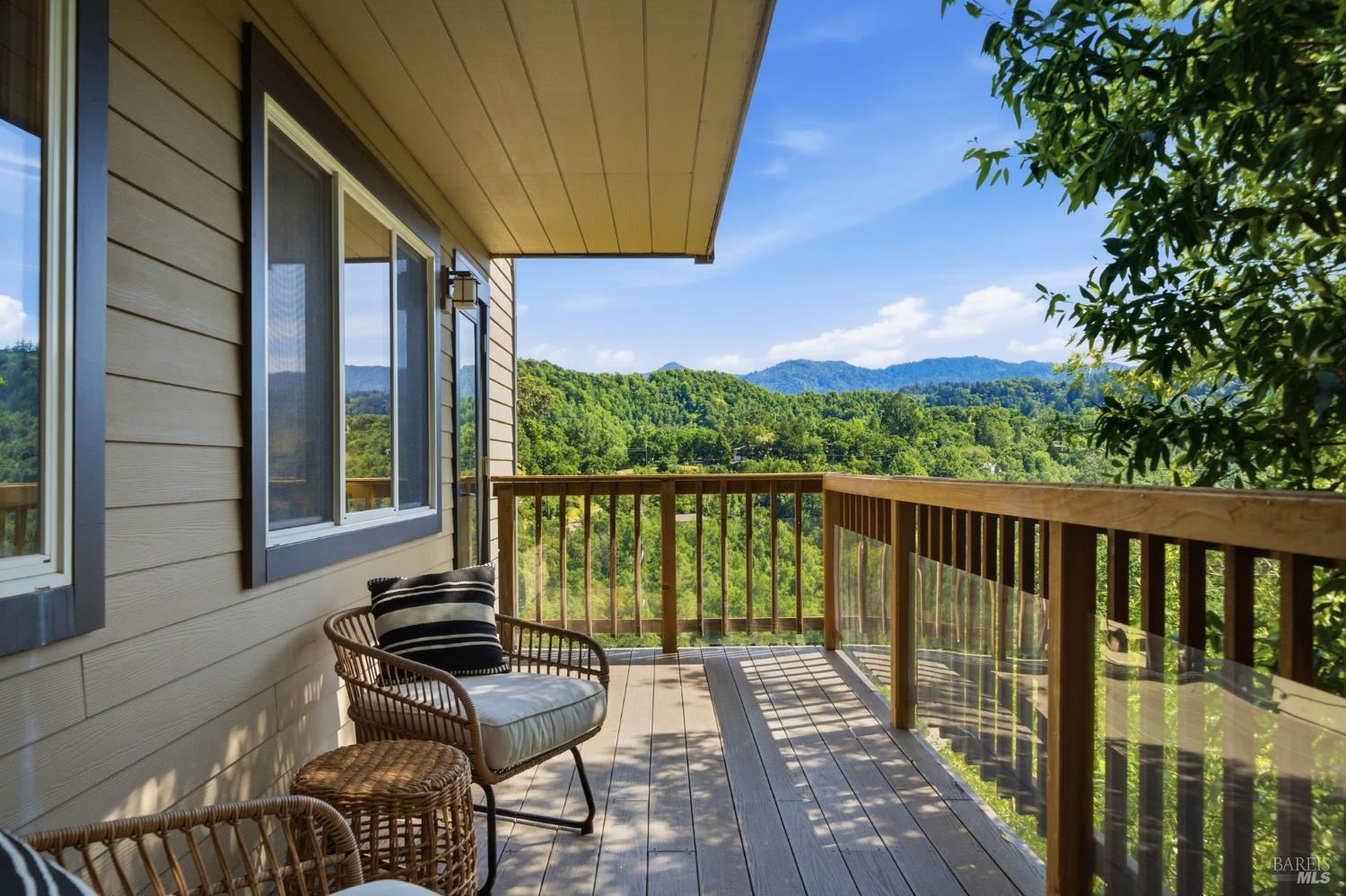 Detail Gallery Image 37 of 61 For 128 Madrone Rd, Fairfax,  CA 94930 - 4 Beds | 2 Baths