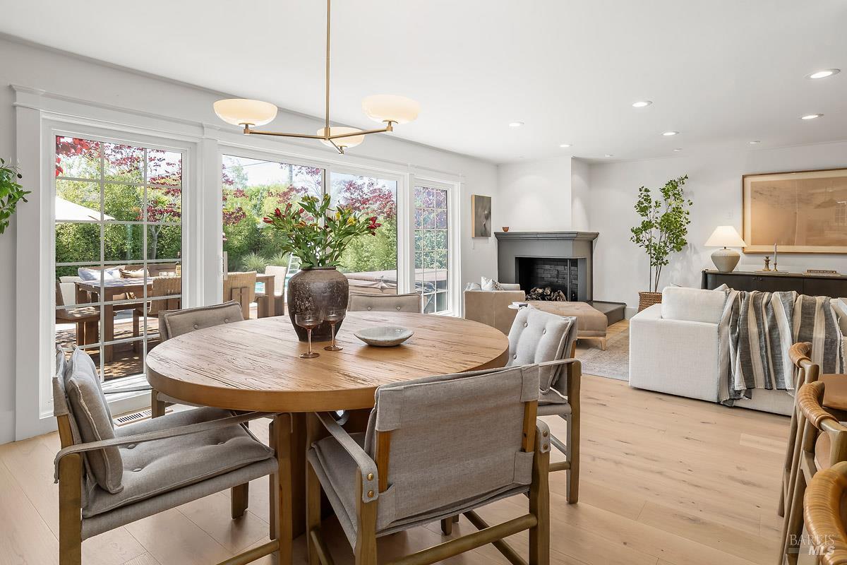 Detail Gallery Image 11 of 42 For 114 Golden Hind Psge, Corte Madera,  CA 94925 - 3 Beds | 2 Baths