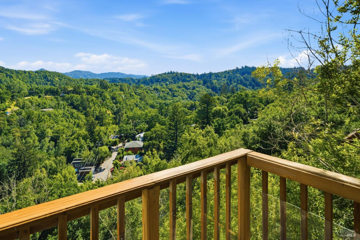 Detail Gallery Image 39 of 61 For 128 Madrone Rd, Fairfax,  CA 94930 - 4 Beds | 2 Baths