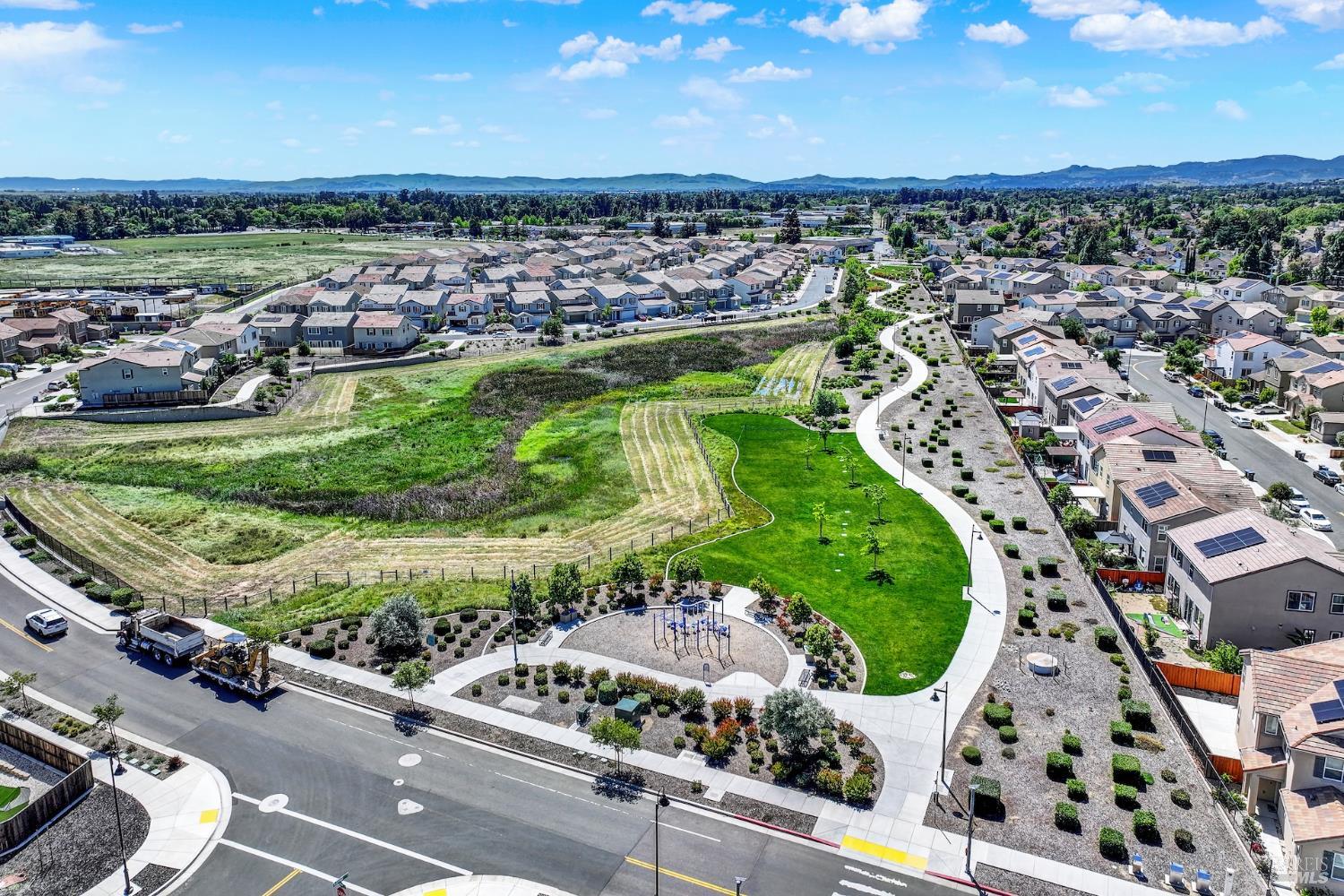 Detail Gallery Image 50 of 58 For 1501 Nightfall Ln, Fairfield,  CA 94533 - 4 Beds | 3 Baths