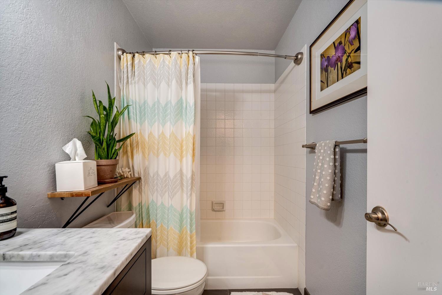 Detail Gallery Image 20 of 36 For 146 Sandpiper Ct, Novato,  CA 94949 - 2 Beds | 2 Baths