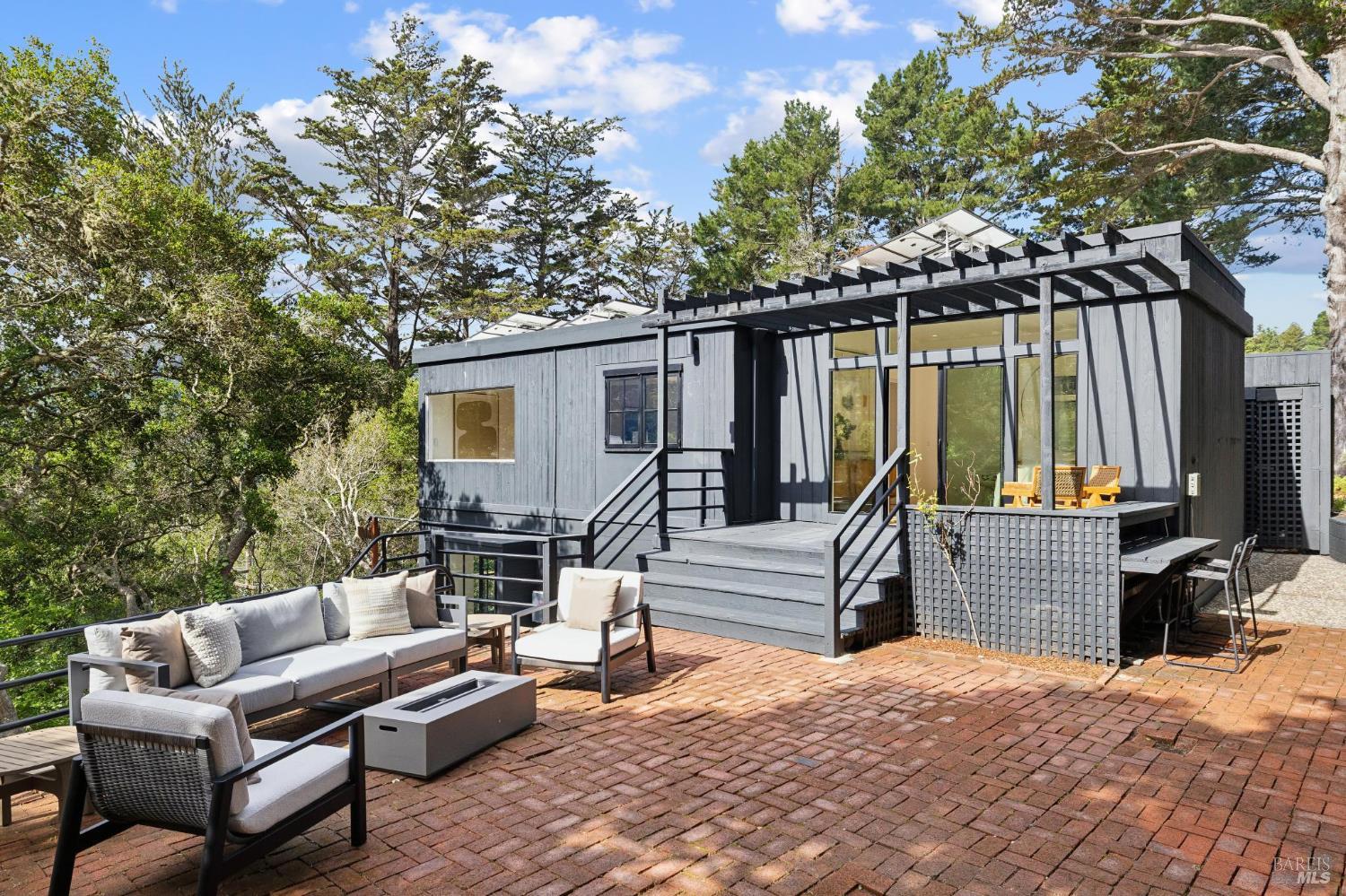 Detail Gallery Image 41 of 54 For 321 Pine Hill Rd, Mill Valley,  CA 94941 - 4 Beds | 3 Baths