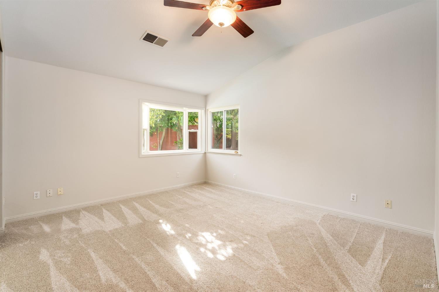 Detail Gallery Image 27 of 53 For 1453 Limewood Ct, Fairfield,  CA 94534 - 3 Beds | 2 Baths