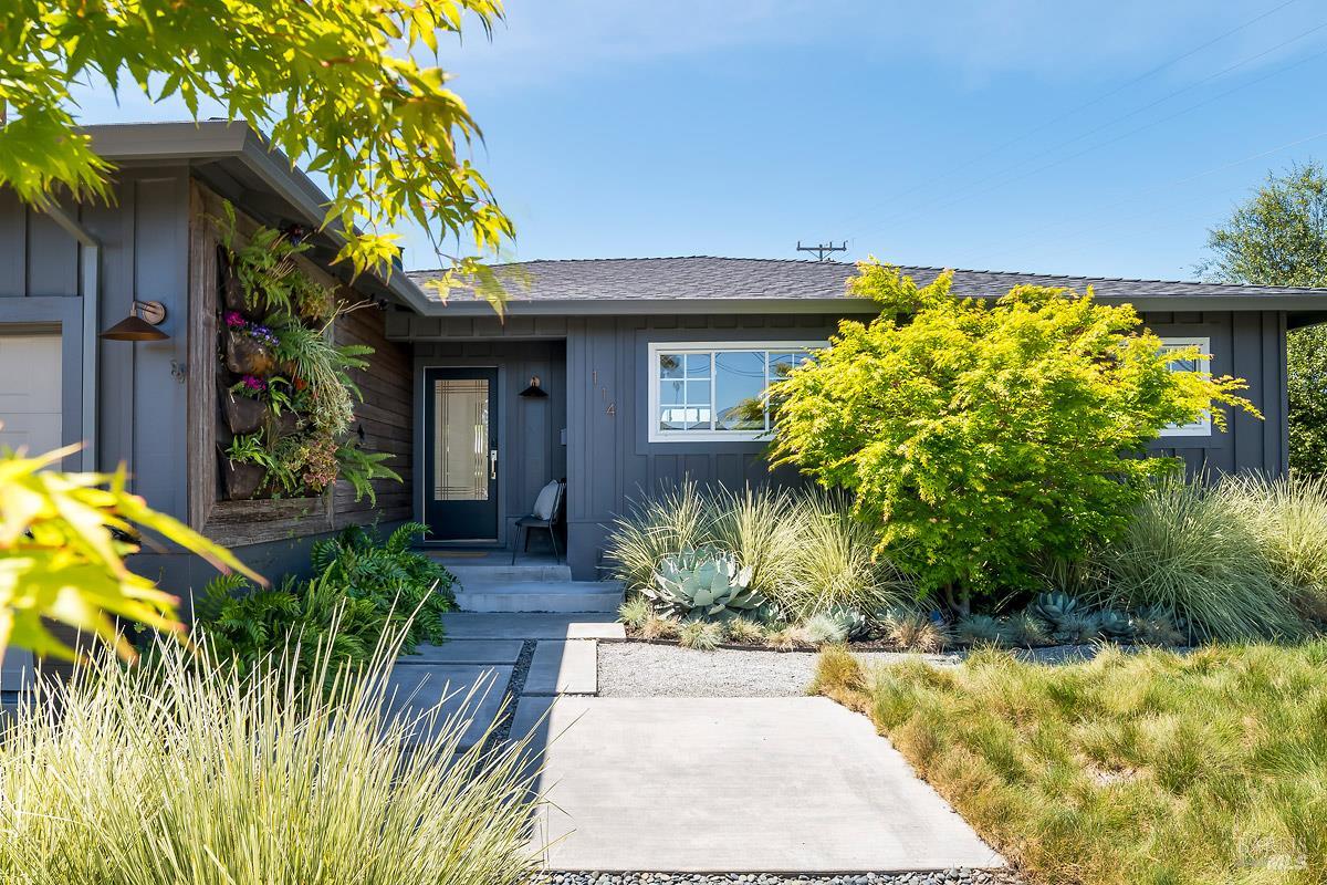 Detail Gallery Image 40 of 42 For 114 Golden Hind Psge, Corte Madera,  CA 94925 - 3 Beds | 2 Baths