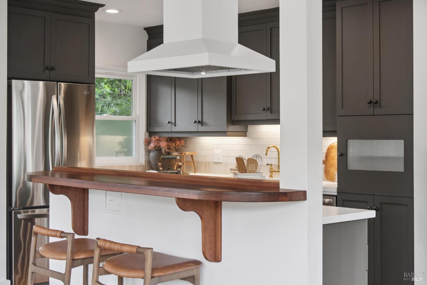 Detail Gallery Image 16 of 71 For 27 Sierra Ave, San Anselmo,  CA 94960 - 3 Beds | 2 Baths