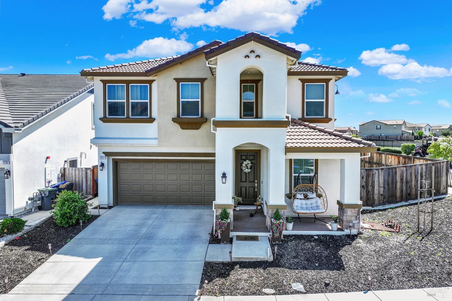 Detail Gallery Image 2 of 58 For 1501 Nightfall Ln, Fairfield,  CA 94533 - 4 Beds | 3 Baths