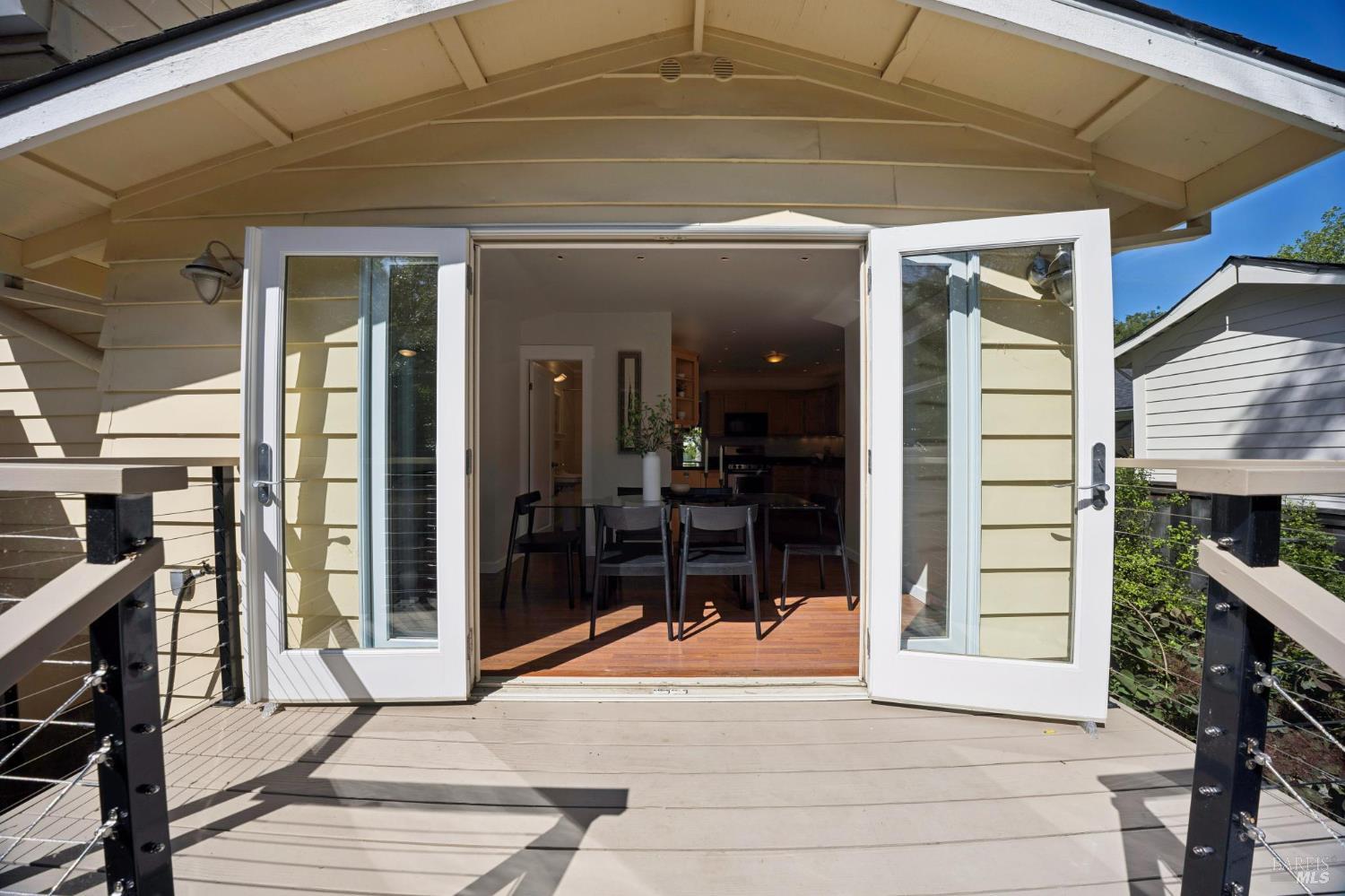 Detail Gallery Image 17 of 47 For 228 Saunders Ave, San Anselmo,  CA 94960 - 3 Beds | 2 Baths