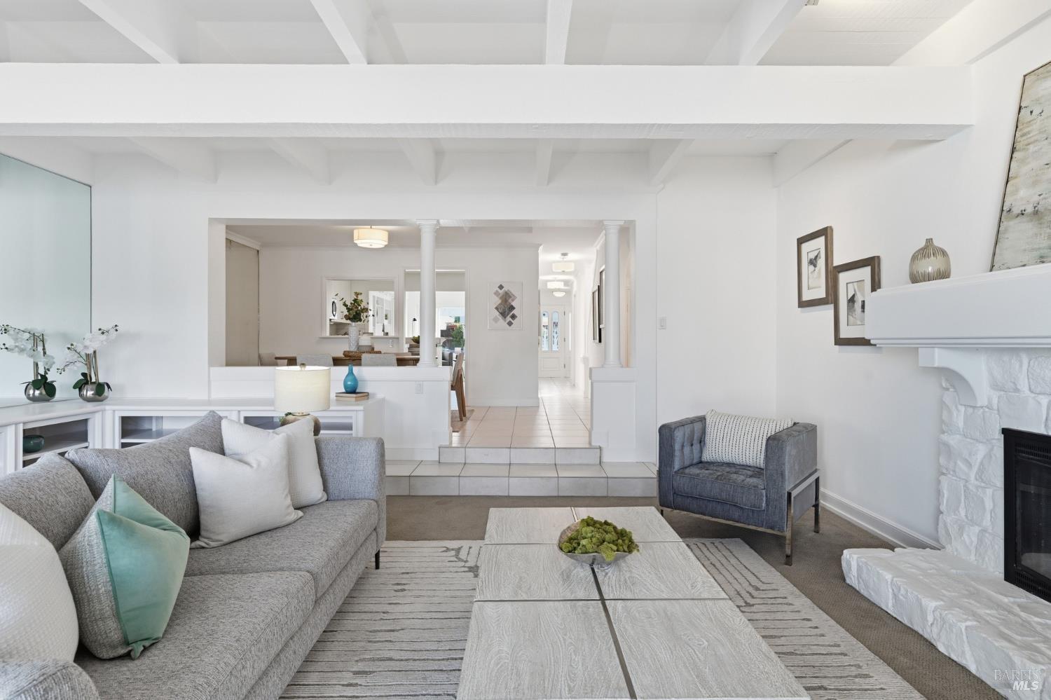 Detail Gallery Image 9 of 35 For 22 Mooring Rd, San Rafael,  CA 94901 - – Beds | – Baths