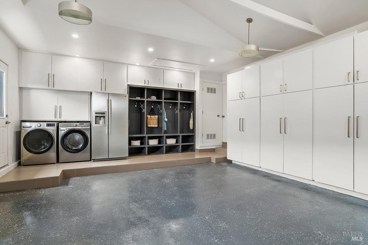 Detail Gallery Image 22 of 42 For 114 Golden Hind Psge, Corte Madera,  CA 94925 - 3 Beds | 2 Baths