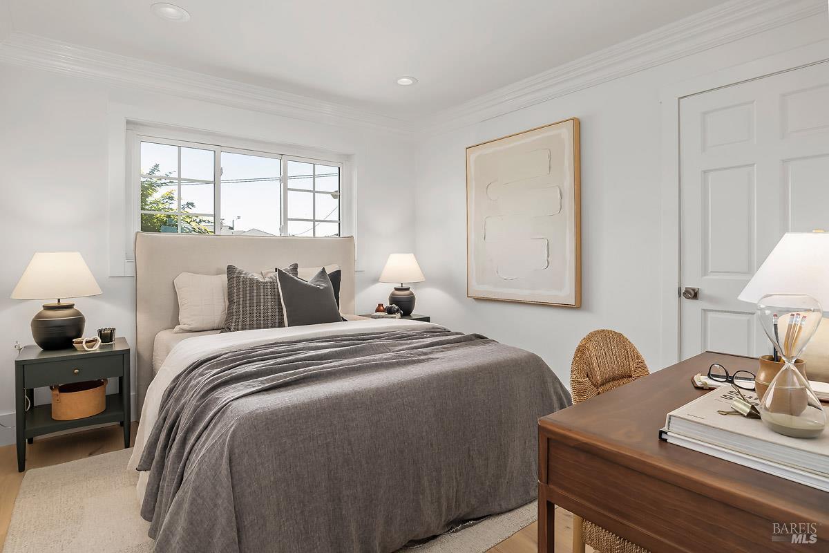 Detail Gallery Image 19 of 42 For 114 Golden Hind Psge, Corte Madera,  CA 94925 - 3 Beds | 2 Baths