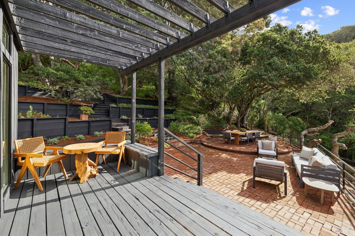 Detail Gallery Image 37 of 54 For 321 Pine Hill Rd, Mill Valley,  CA 94941 - 4 Beds | 3 Baths