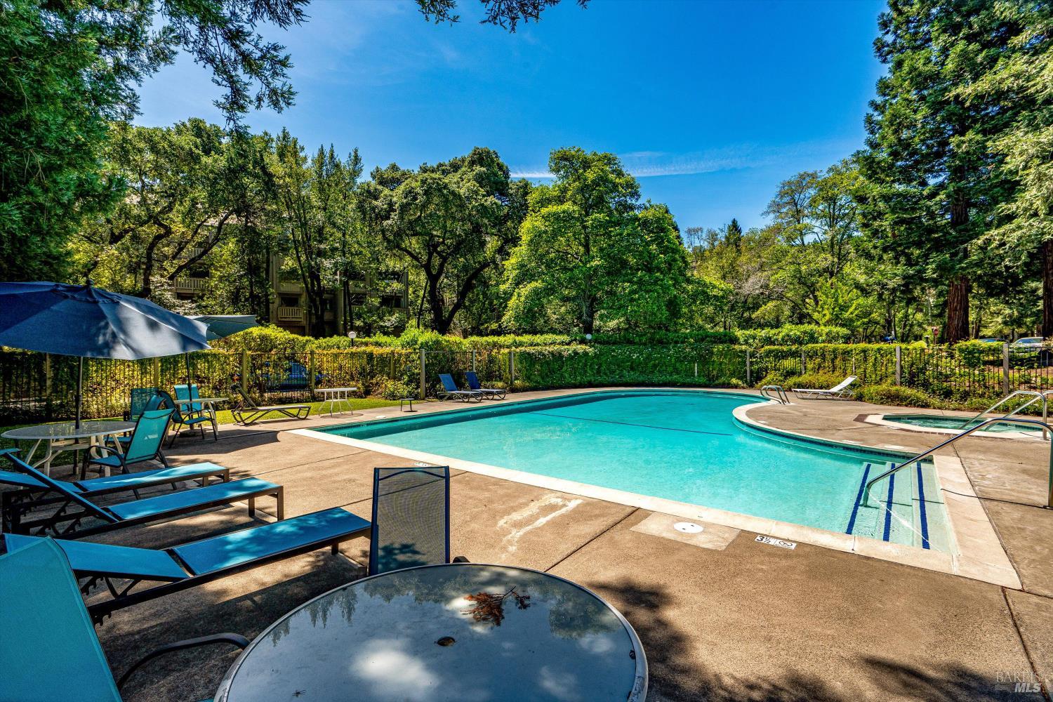 Detail Gallery Image 35 of 36 For 146 Sandpiper Ct, Novato,  CA 94949 - 2 Beds | 2 Baths