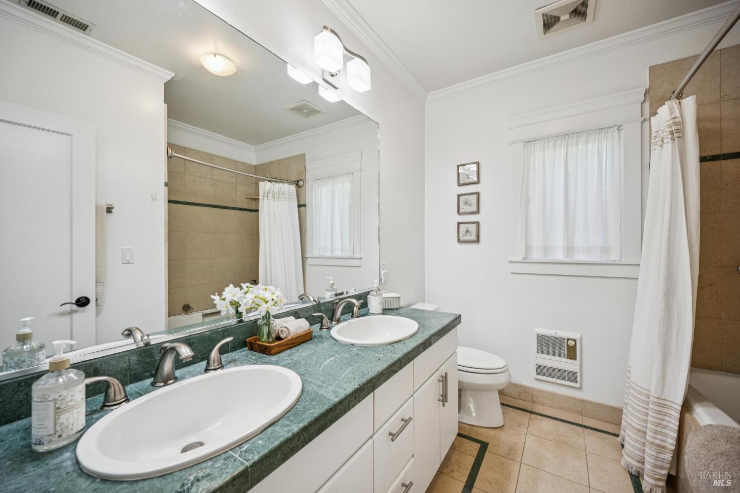 Detail Gallery Image 31 of 38 For 158 Edwards Ave, Sausalito,  CA 94965 - – Beds | – Baths