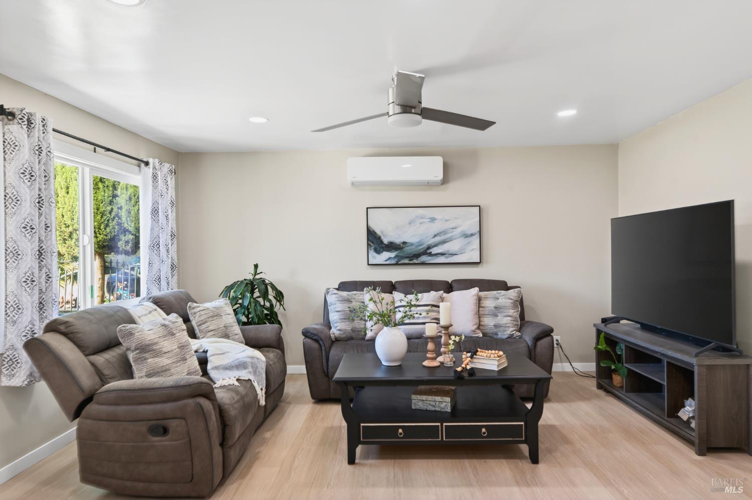 Detail Gallery Image 18 of 42 For 531 E Tennessee St, Fairfield,  CA 94533 - 3 Beds | 2 Baths