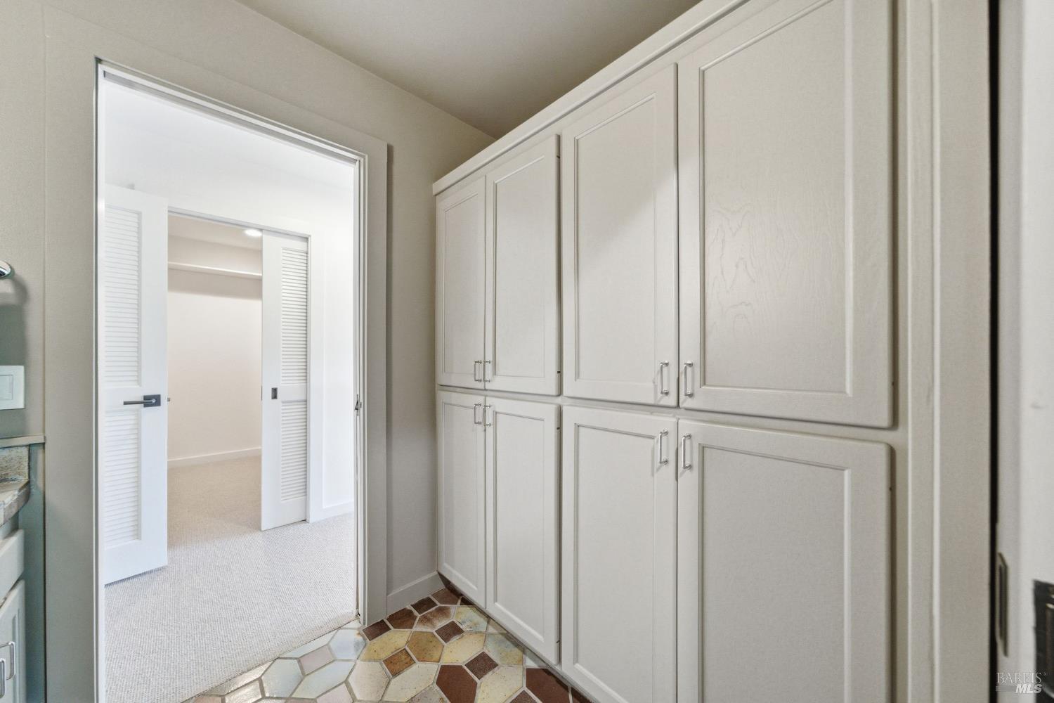 Detail Gallery Image 33 of 61 For 128 Madrone Rd, Fairfax,  CA 94930 - 4 Beds | 2 Baths