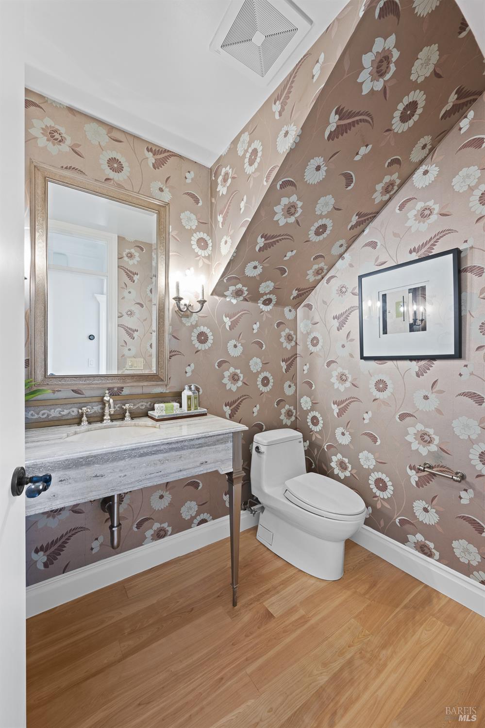 Detail Gallery Image 21 of 55 For 5 Warren Ct, Tiburon,  CA 94920 - 4 Beds | 4/1 Baths