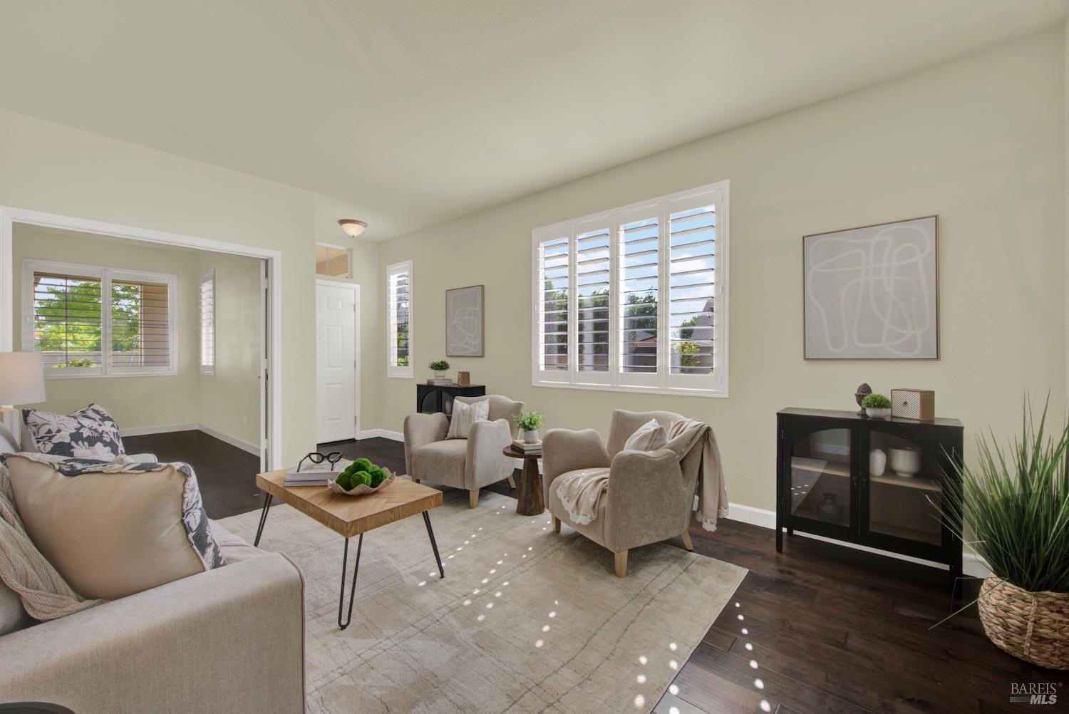 Detail Gallery Image 11 of 72 For 367 Bartlett Ln, Vacaville,  CA 95687 - 3 Beds | 2 Baths