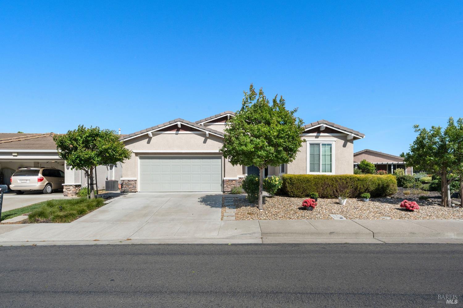 Front Image Thumbnail for BA326032327