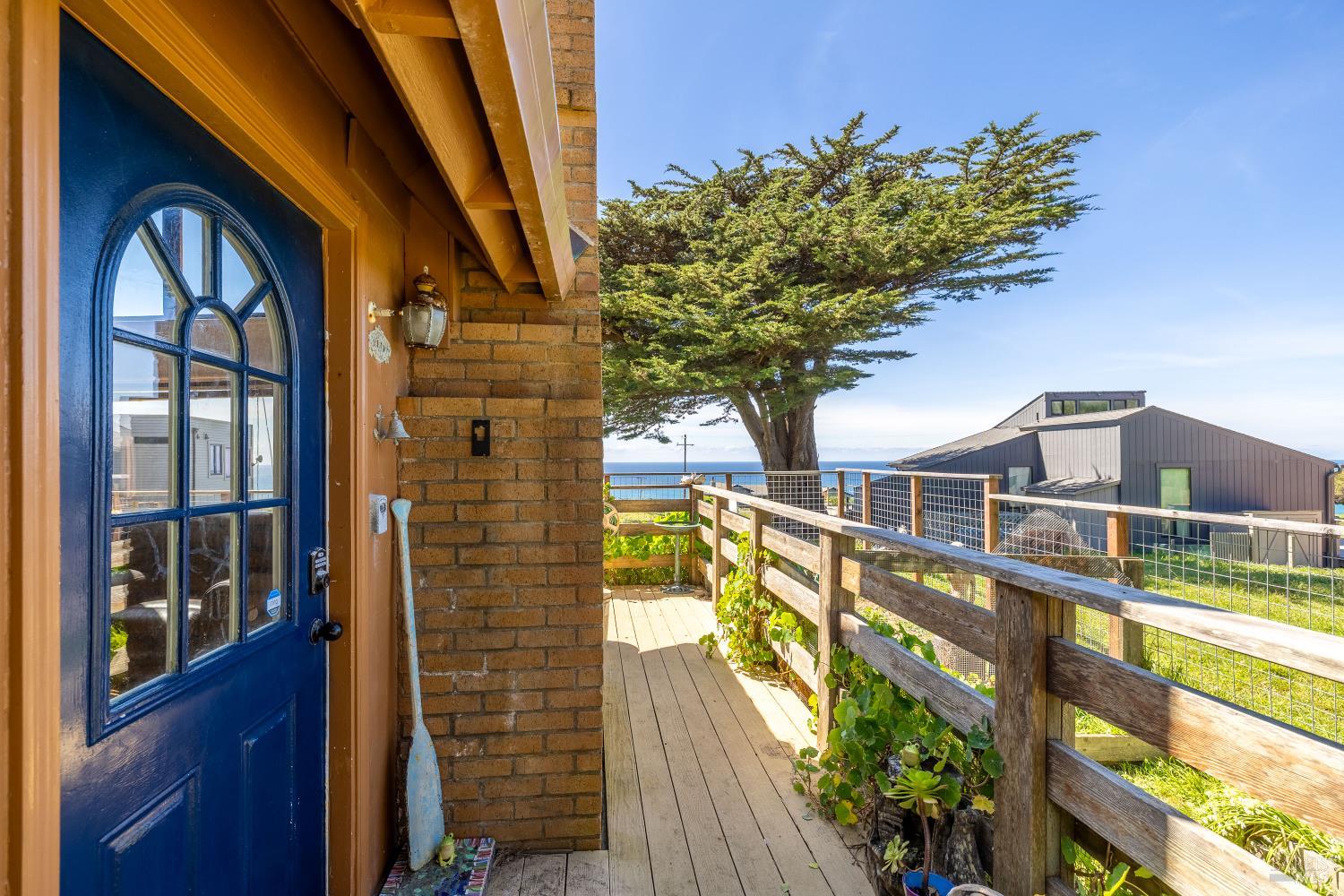 Detail Gallery Image 8 of 55 For 14720 S Highway 1 Unkn, Manchester,  CA 95459 - 2 Beds | 2 Baths