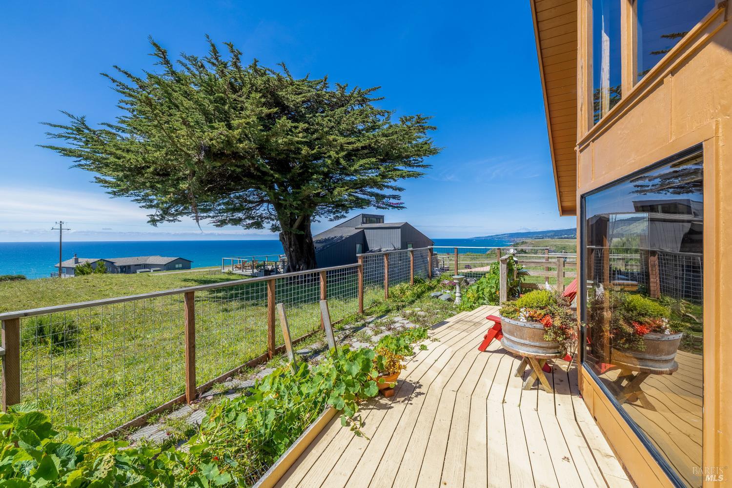 Detail Gallery Image 38 of 55 For 14720 S Highway 1 Unkn, Manchester,  CA 95459 - 2 Beds | 2 Baths