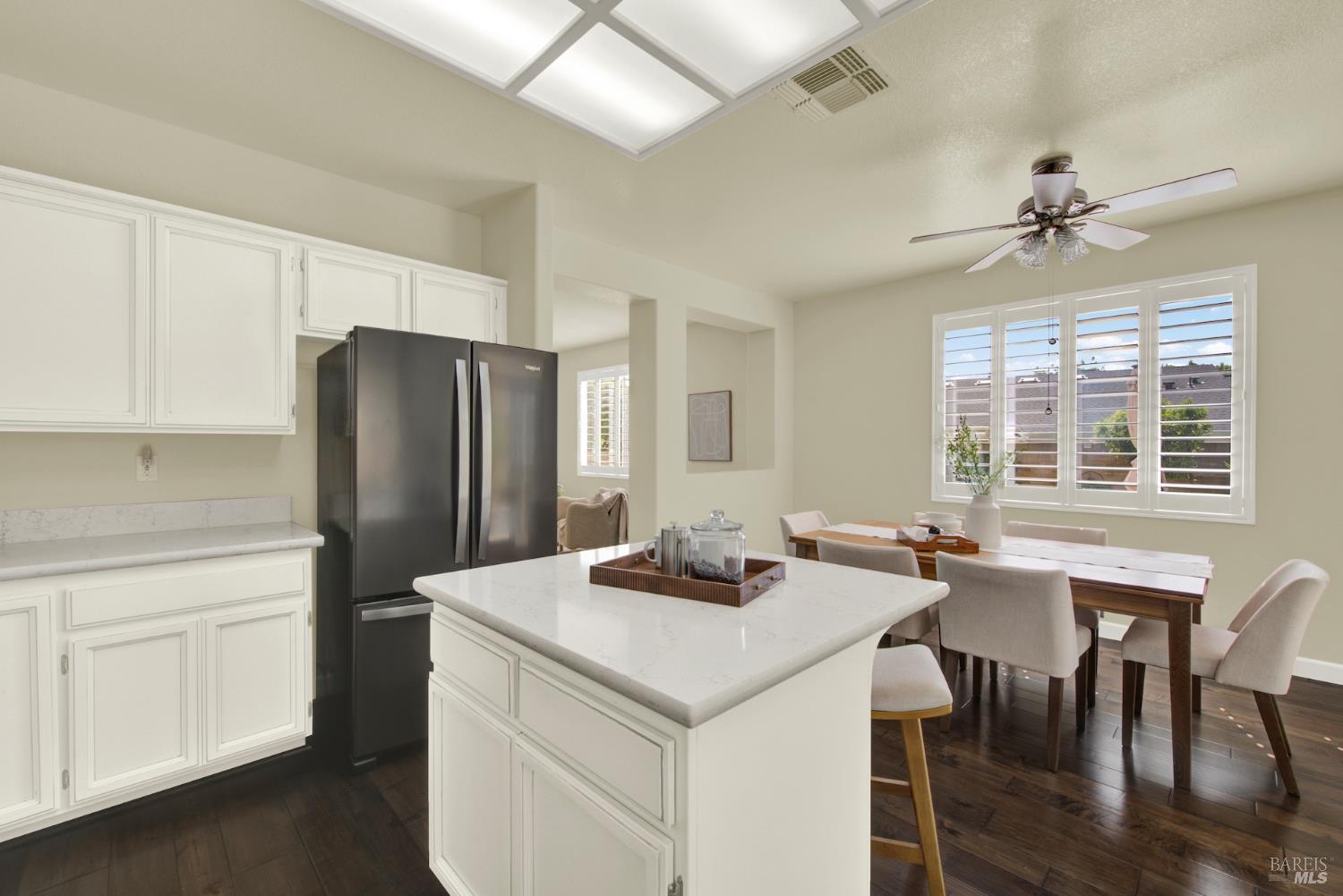 Detail Gallery Image 26 of 72 For 367 Bartlett Ln, Vacaville,  CA 95687 - 3 Beds | 2 Baths