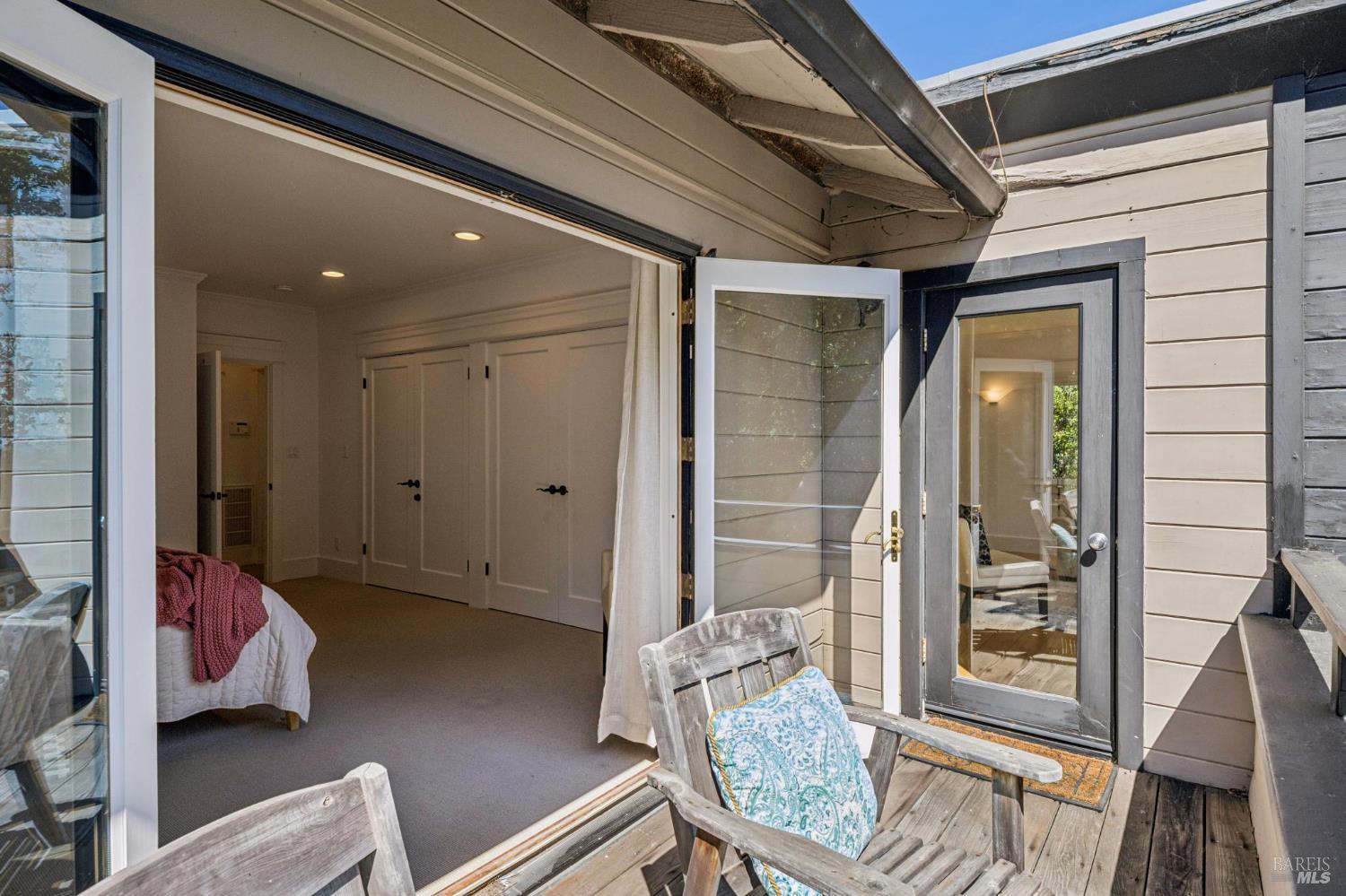 Detail Gallery Image 26 of 38 For 158 Edwards Ave, Sausalito,  CA 94965 - – Beds | – Baths