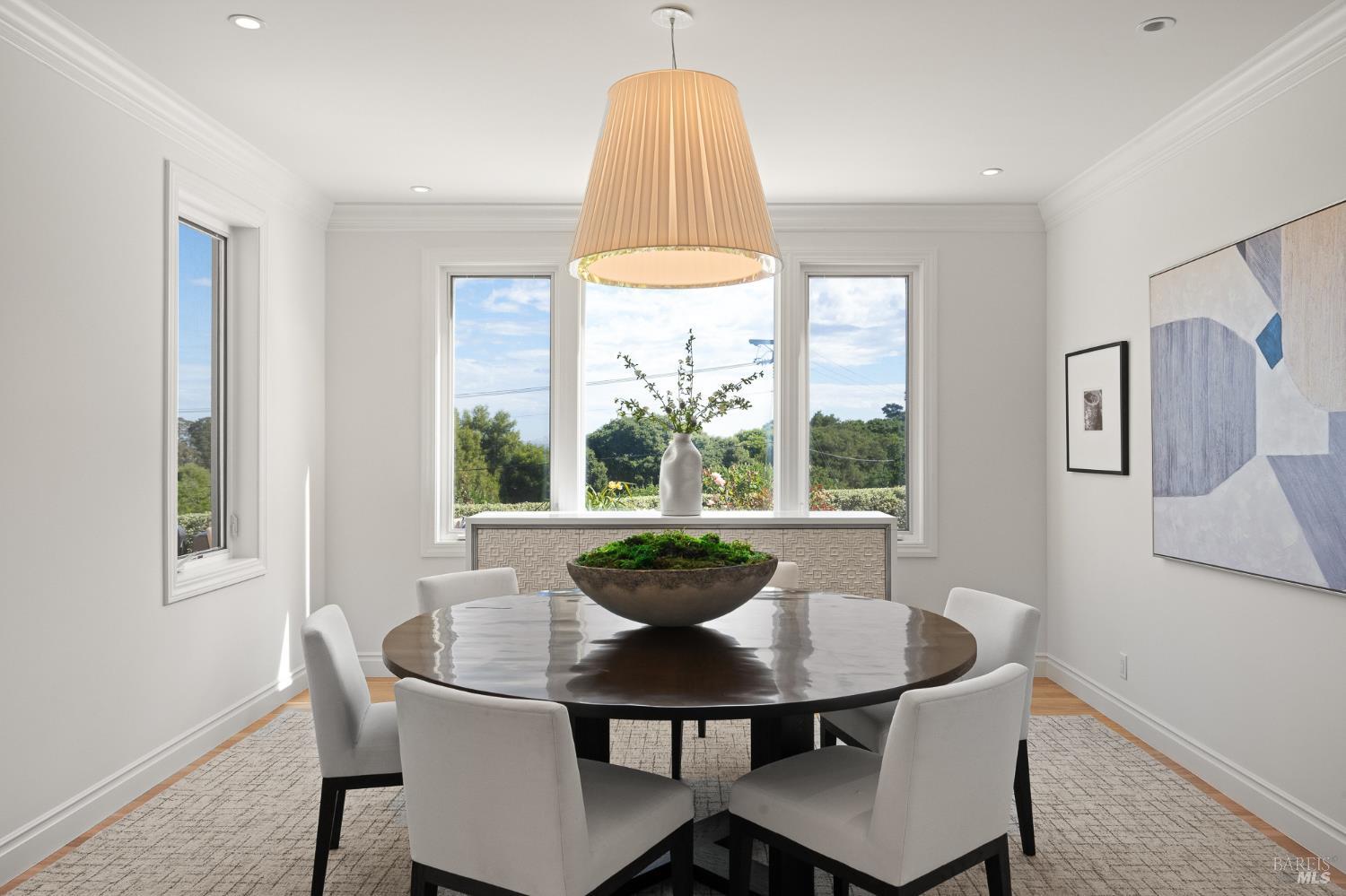 Detail Gallery Image 12 of 55 For 5 Warren Ct, Tiburon,  CA 94920 - 4 Beds | 4/1 Baths