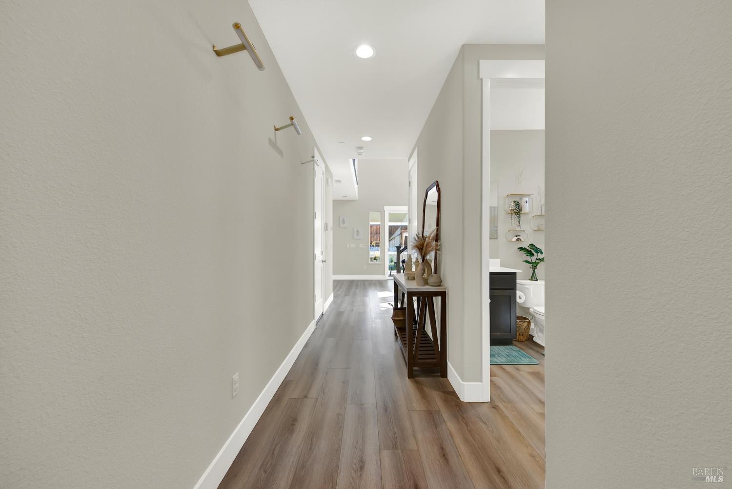 Detail Gallery Image 7 of 58 For 1501 Nightfall Ln, Fairfield,  CA 94533 - 4 Beds | 3 Baths