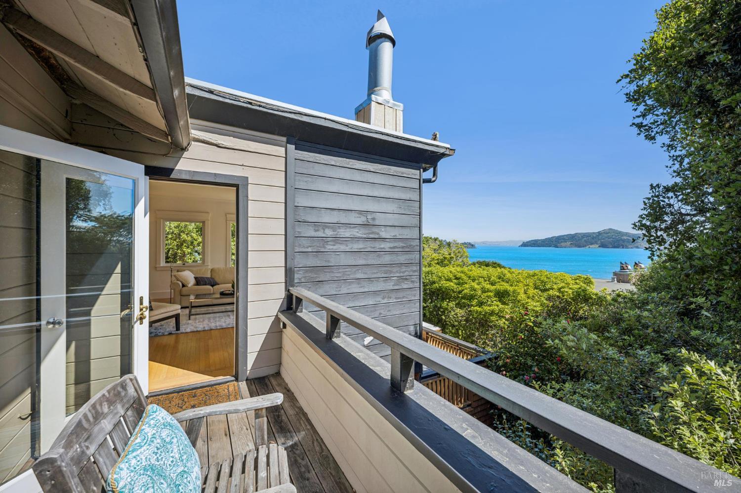 Detail Gallery Image 27 of 38 For 158 Edwards Ave, Sausalito,  CA 94965 - – Beds | – Baths