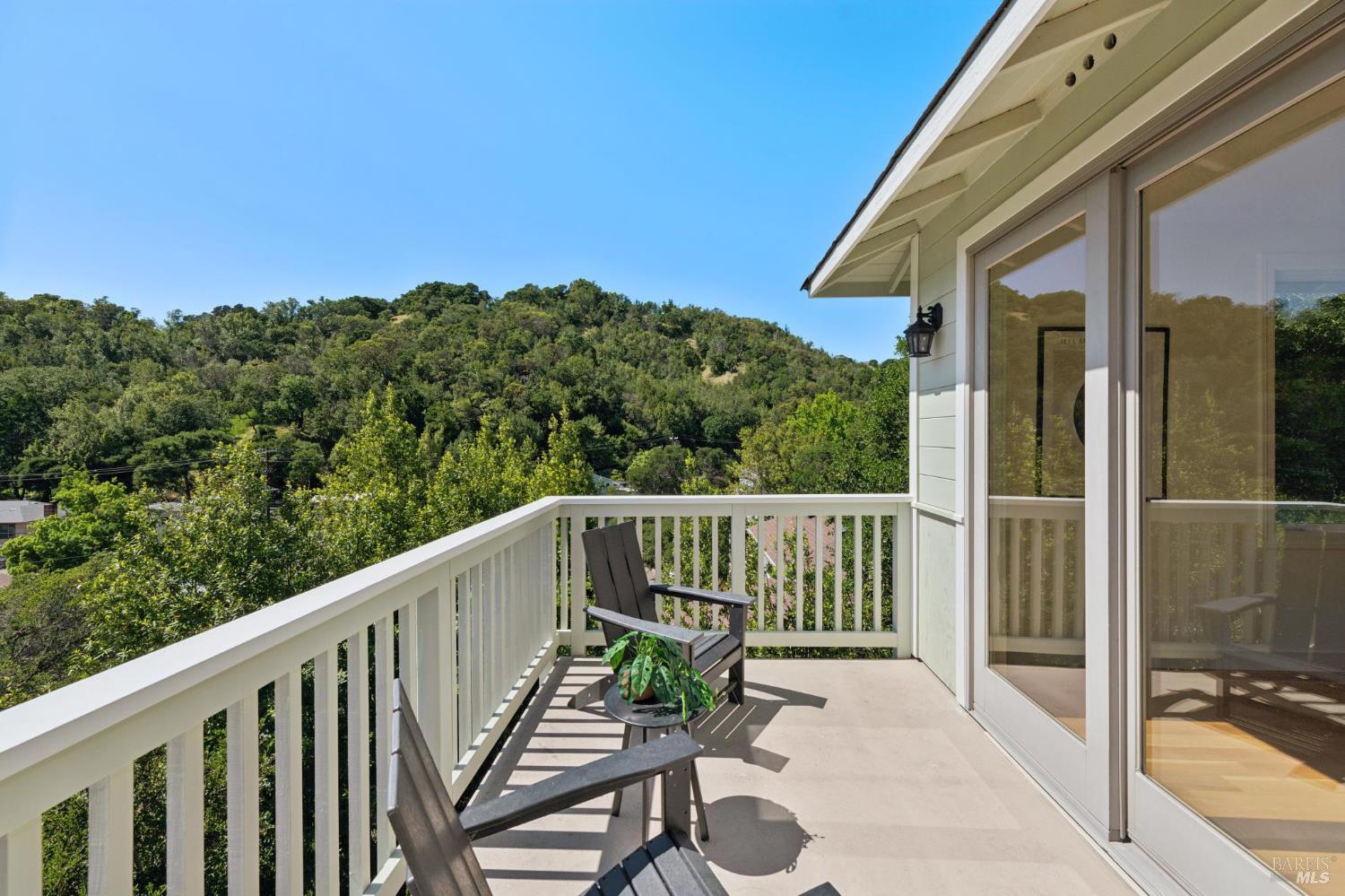 Detail Gallery Image 28 of 51 For 115 Piper Ln, Fairfax,  CA 94930 - 3 Beds | 2/1 Baths