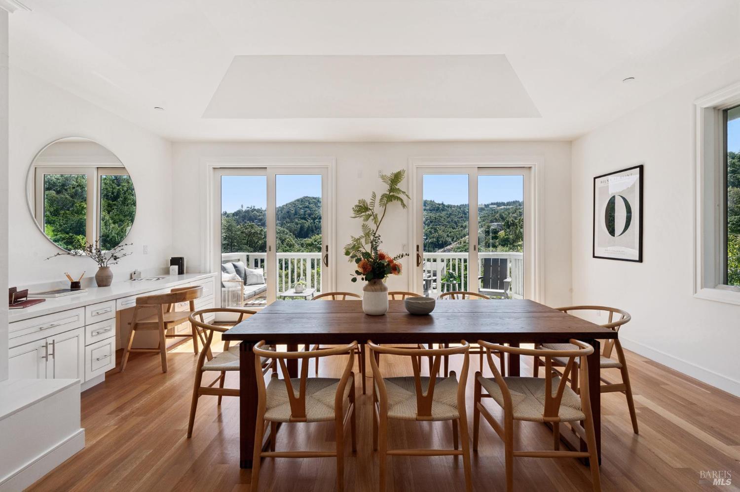 Detail Gallery Image 16 of 51 For 115 Piper Ln, Fairfax,  CA 94930 - 3 Beds | 2/1 Baths