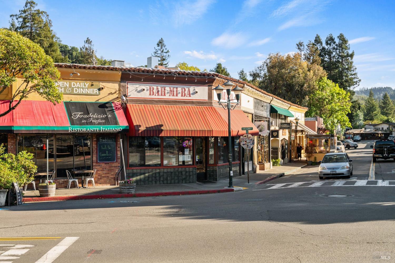 Detail Gallery Image 58 of 61 For 128 Madrone Rd, Fairfax,  CA 94930 - 4 Beds | 2 Baths