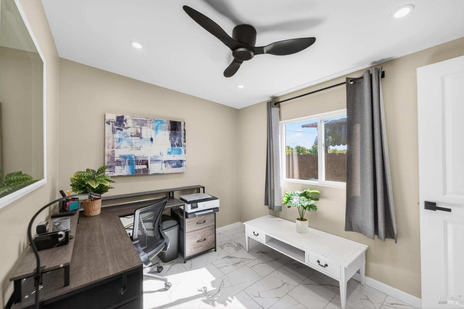 Detail Gallery Image 34 of 42 For 531 E Tennessee St, Fairfield,  CA 94533 - 3 Beds | 2 Baths