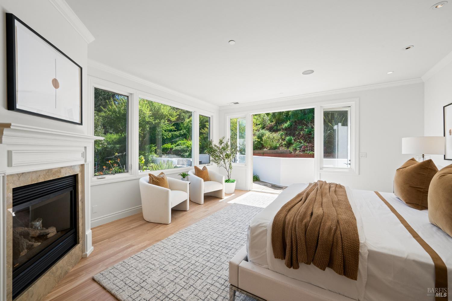 Detail Gallery Image 25 of 55 For 5 Warren Ct, Tiburon,  CA 94920 - 4 Beds | 4/1 Baths