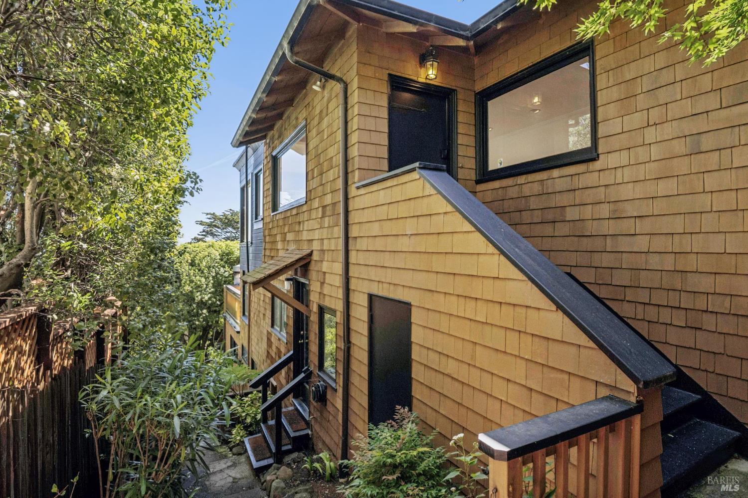 Detail Gallery Image 34 of 38 For 158 Edwards Ave, Sausalito,  CA 94965 - – Beds | – Baths