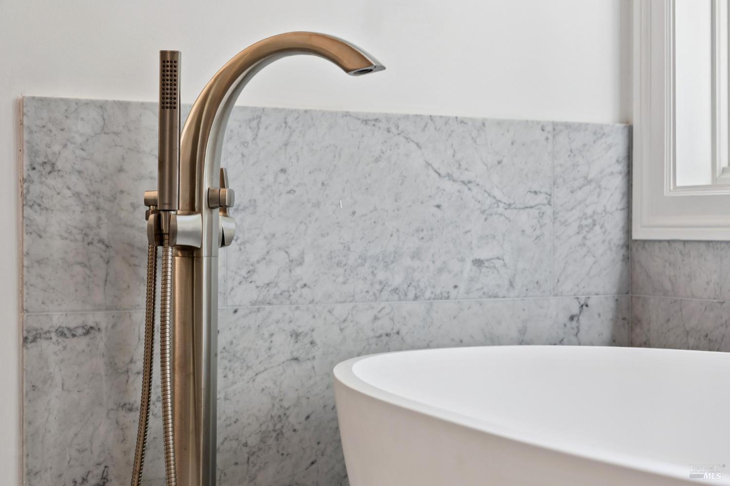 Detail Gallery Image 41 of 51 For 115 Piper Ln, Fairfax,  CA 94930 - 3 Beds | 2/1 Baths