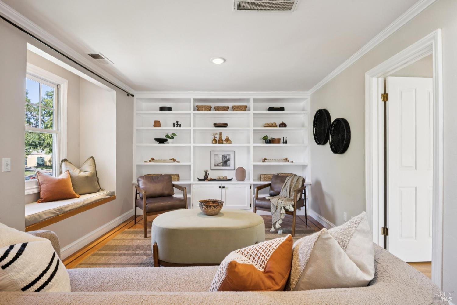 Detail Gallery Image 27 of 47 For 228 Saunders Ave, San Anselmo,  CA 94960 - 3 Beds | 2 Baths