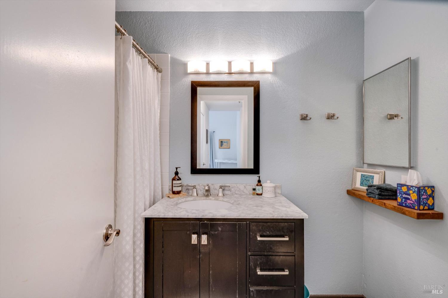 Detail Gallery Image 18 of 36 For 146 Sandpiper Ct, Novato,  CA 94949 - 2 Beds | 2 Baths