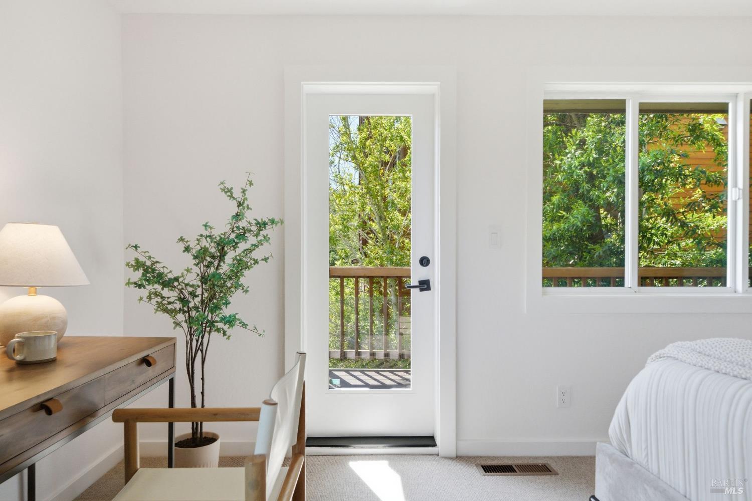 Detail Gallery Image 25 of 61 For 128 Madrone Rd, Fairfax,  CA 94930 - 4 Beds | 2 Baths